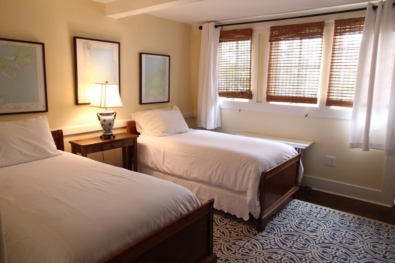 The Oak Bluffs Inn Екстер'єр фото